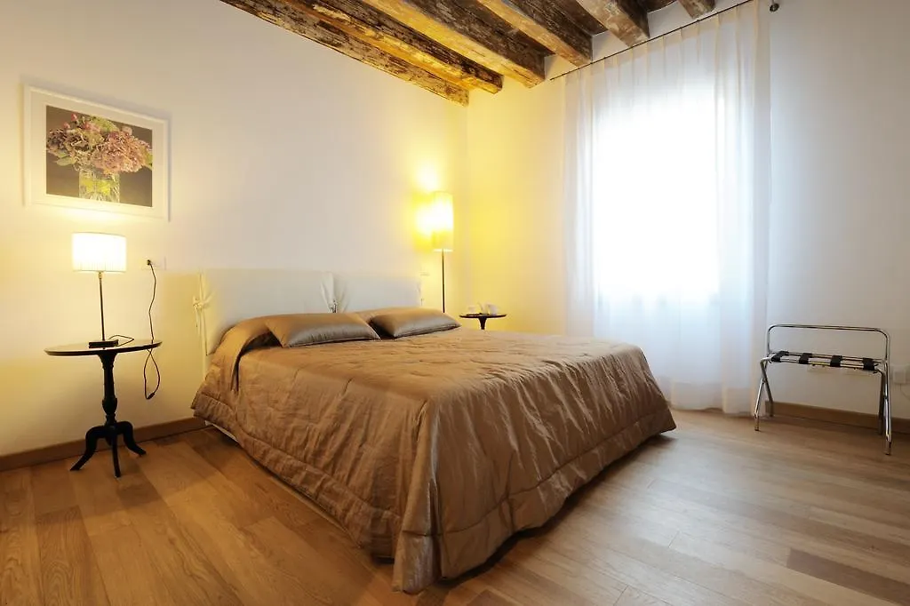 The Lion'S House Apt3 Apartment Venice